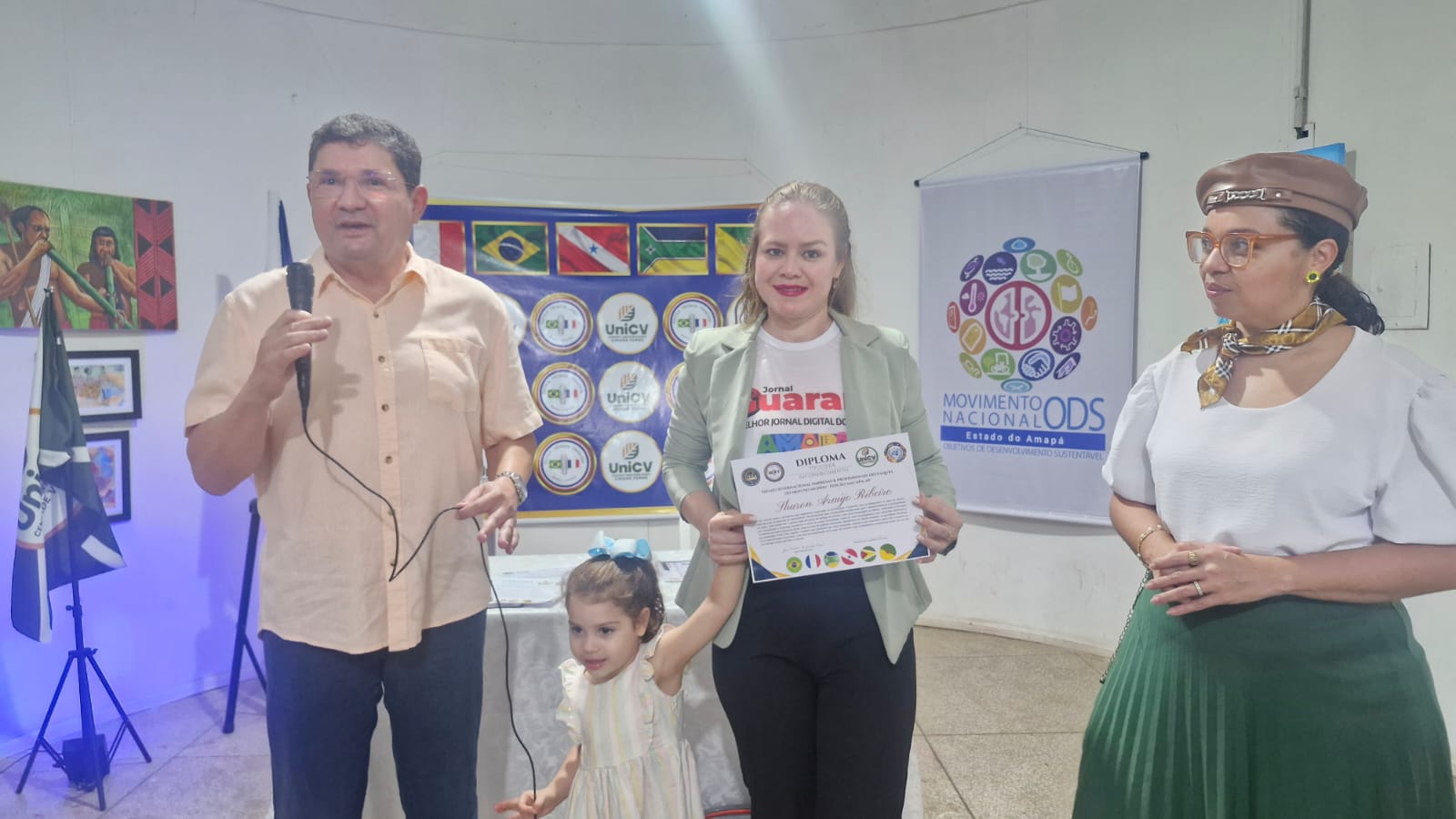 Artistas amapaenses são premiados em evento internacional na Galeria Samaúma