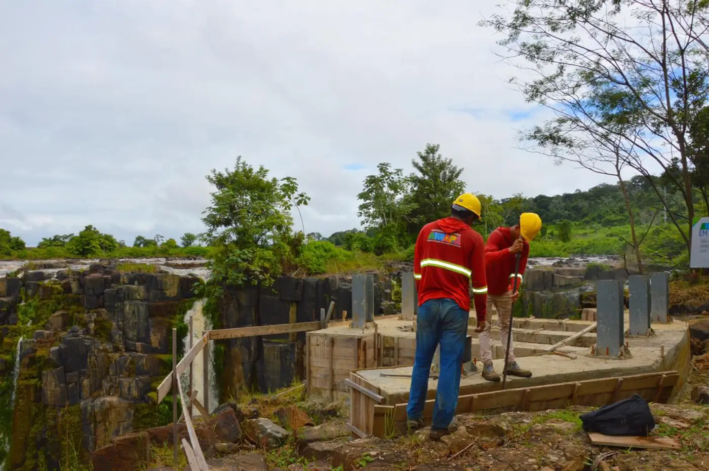Governo do Amapá impulsiona obras do primeiro Mirante da Cachoeira de Santo Antônio, em Laranjal do Jari