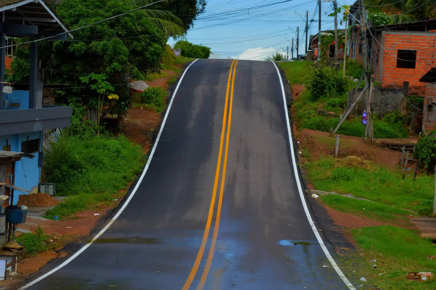 Governo do Amapá avança na integração de bairros da Zona Norte com frentes de pavimentação