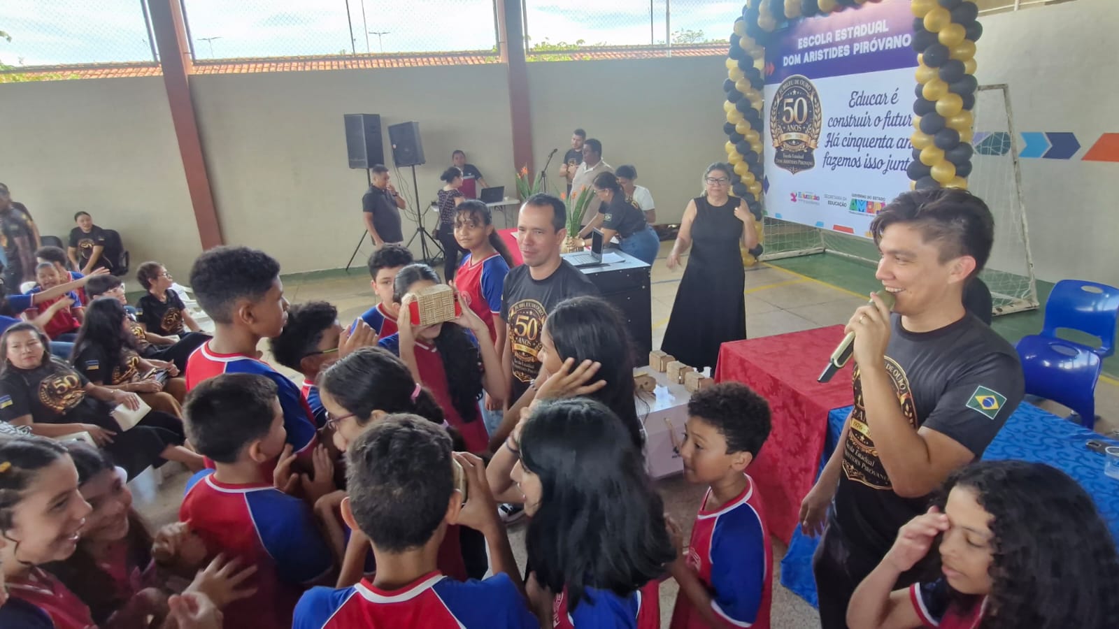 Escola Estadual Dom Aristides Piróvano celebra 50 anos com projeto histórico e inovação tecnológica em Macapá