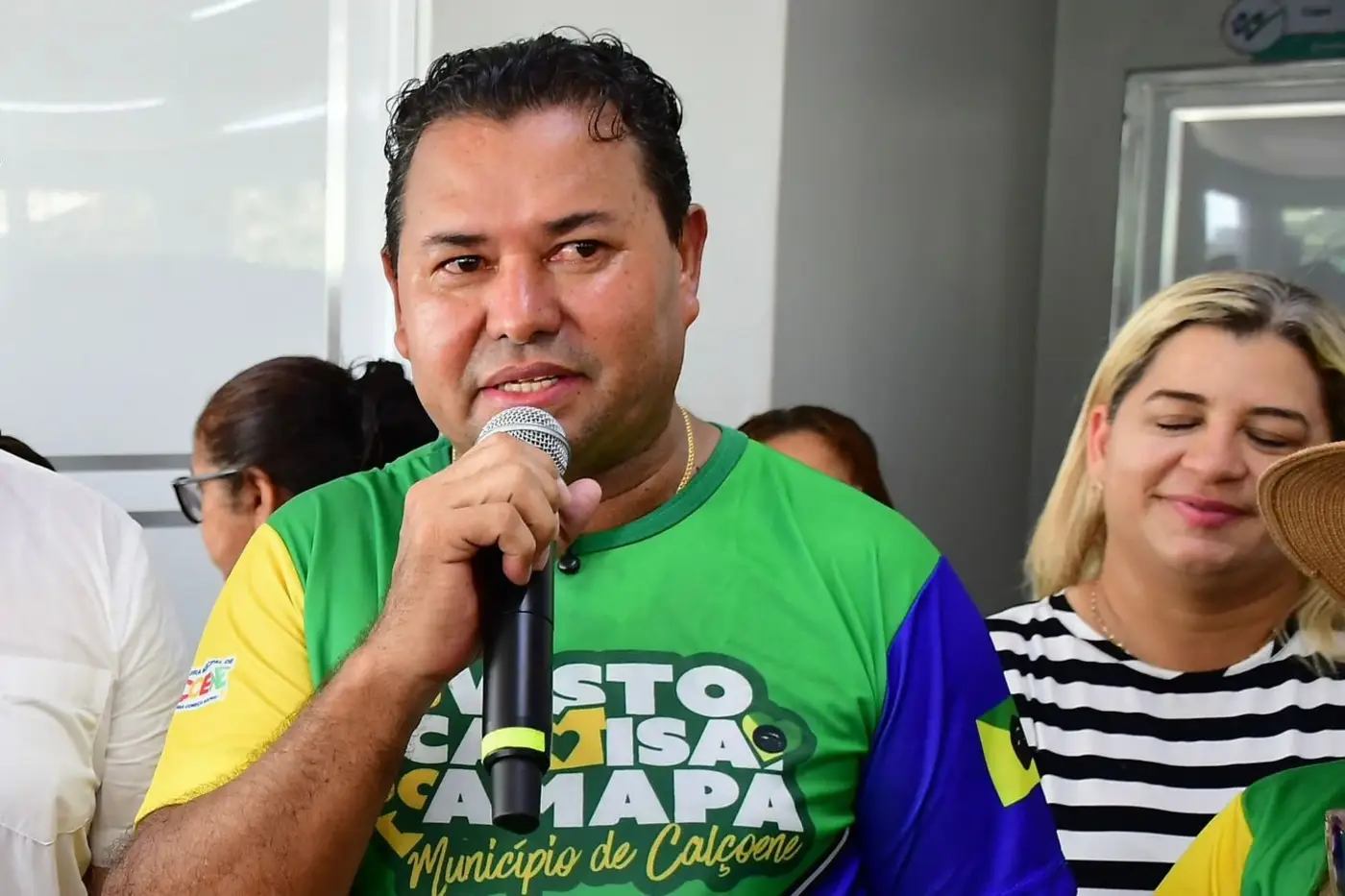 "Entregamos um equipamento de alta qualidade que respeita o cidadão de Calçoene", diz o governador Clécio na inauguração do Super Fácil no município