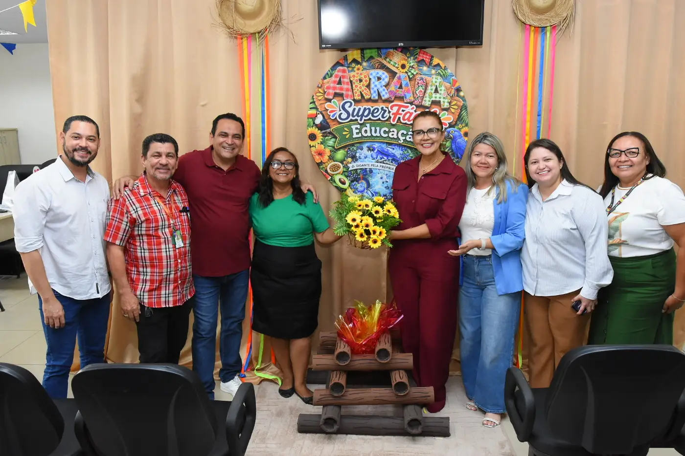 Governo do Amapá empossa Simone Guedes como nova secretária da Educação e reforça continuidade das políticas educacionais