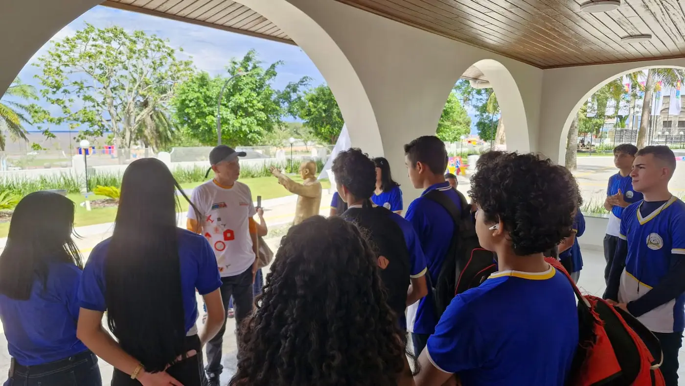 Parque Residência: Excursões pedagógicas promovidas pelo Governo do Estado despertam interesse de estudantes pela história do Amapá