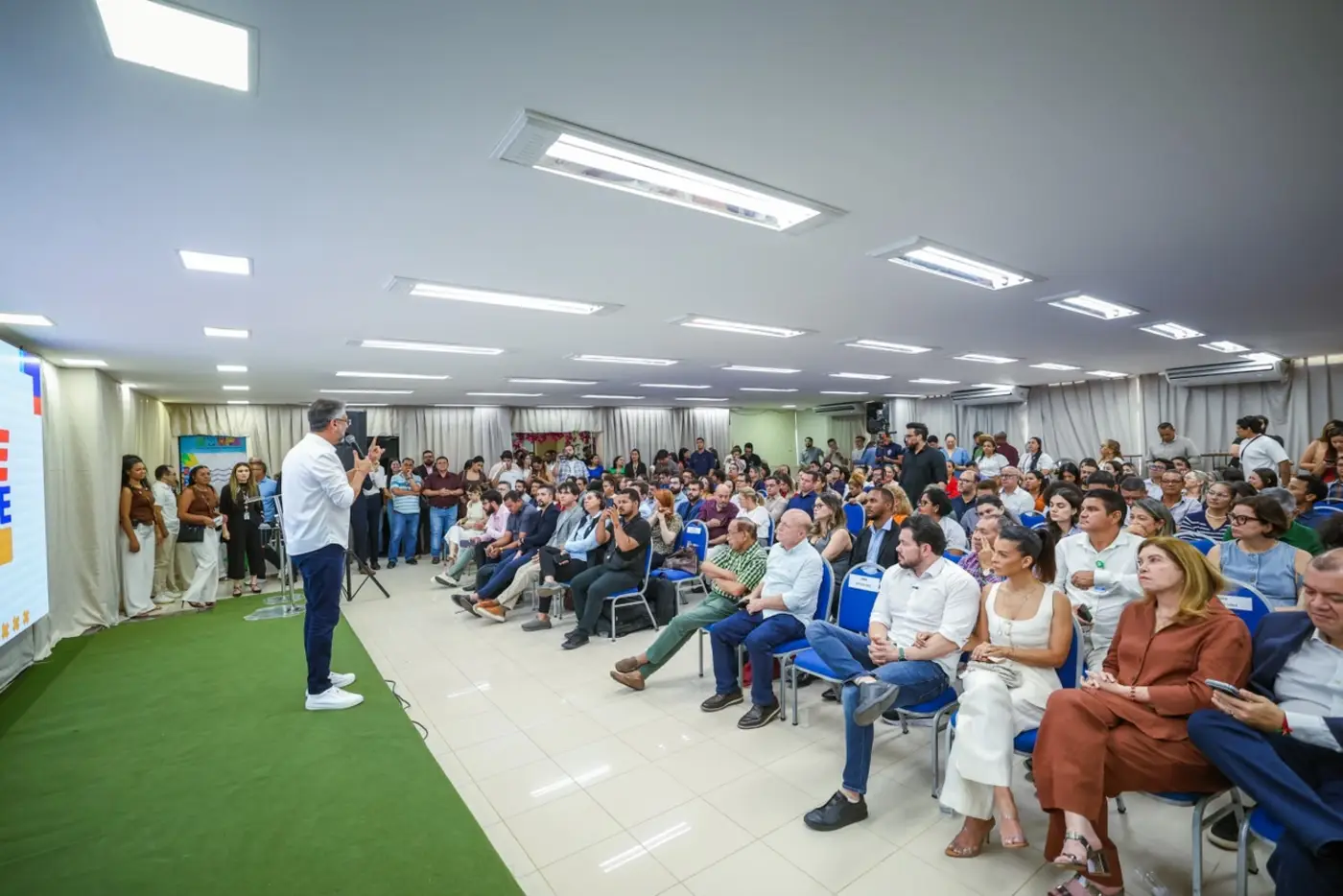 "Universalizar a saúde em todas as frentes", destaca governador Clécio ao anunciar programa de telemedicina com consultas 24 horas por dia
