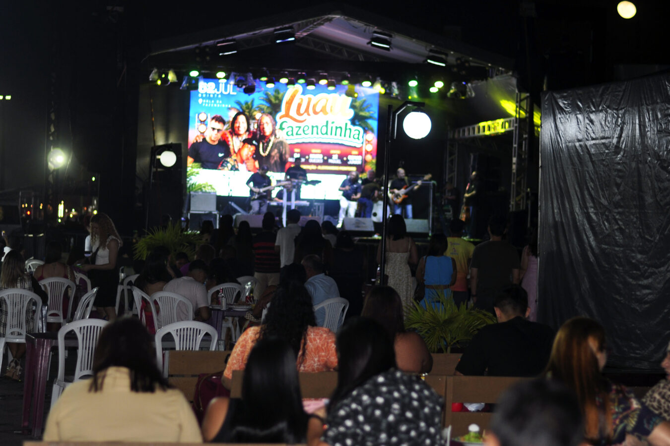 Luau da Fazendinha abre programação do Macapá Verão 2026 com música, lazer e fortalecimento da economia local