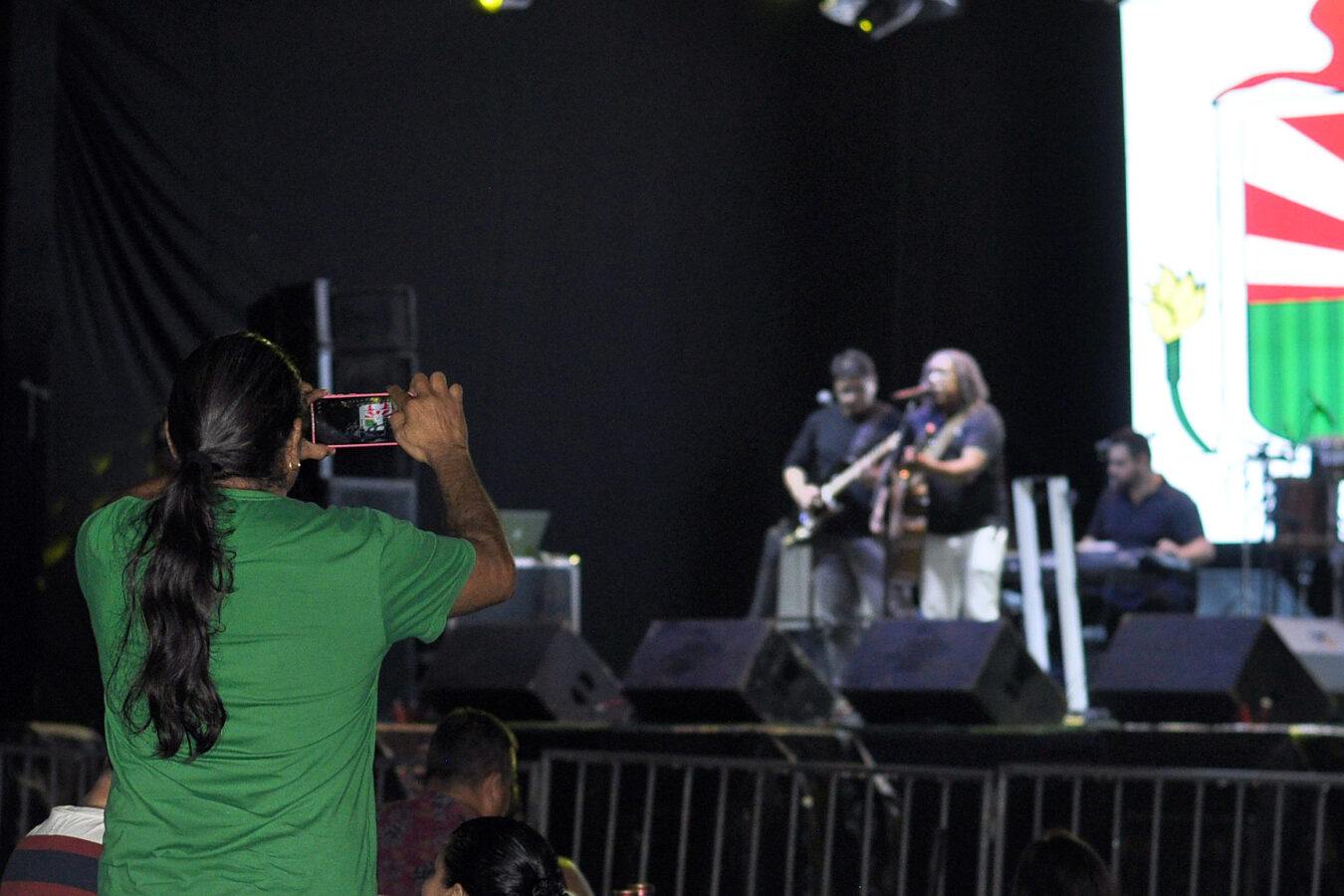 Luau da Fazendinha abre programação do Macapá Verão 2026 com música, lazer e fortalecimento da economia local