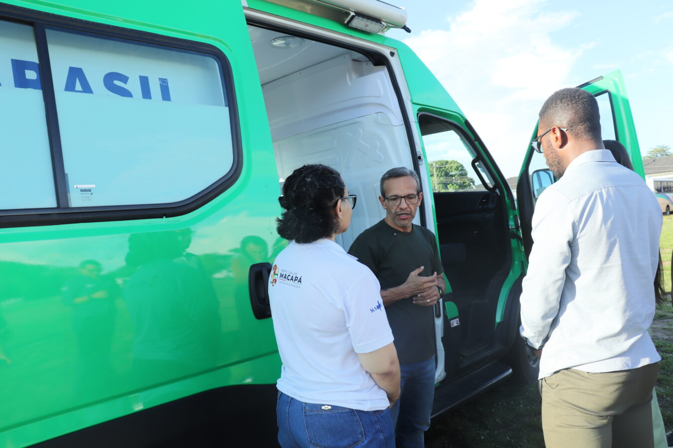 Macapá recebe ambulância do Samu e Unidade Odontológica Móvel UOM