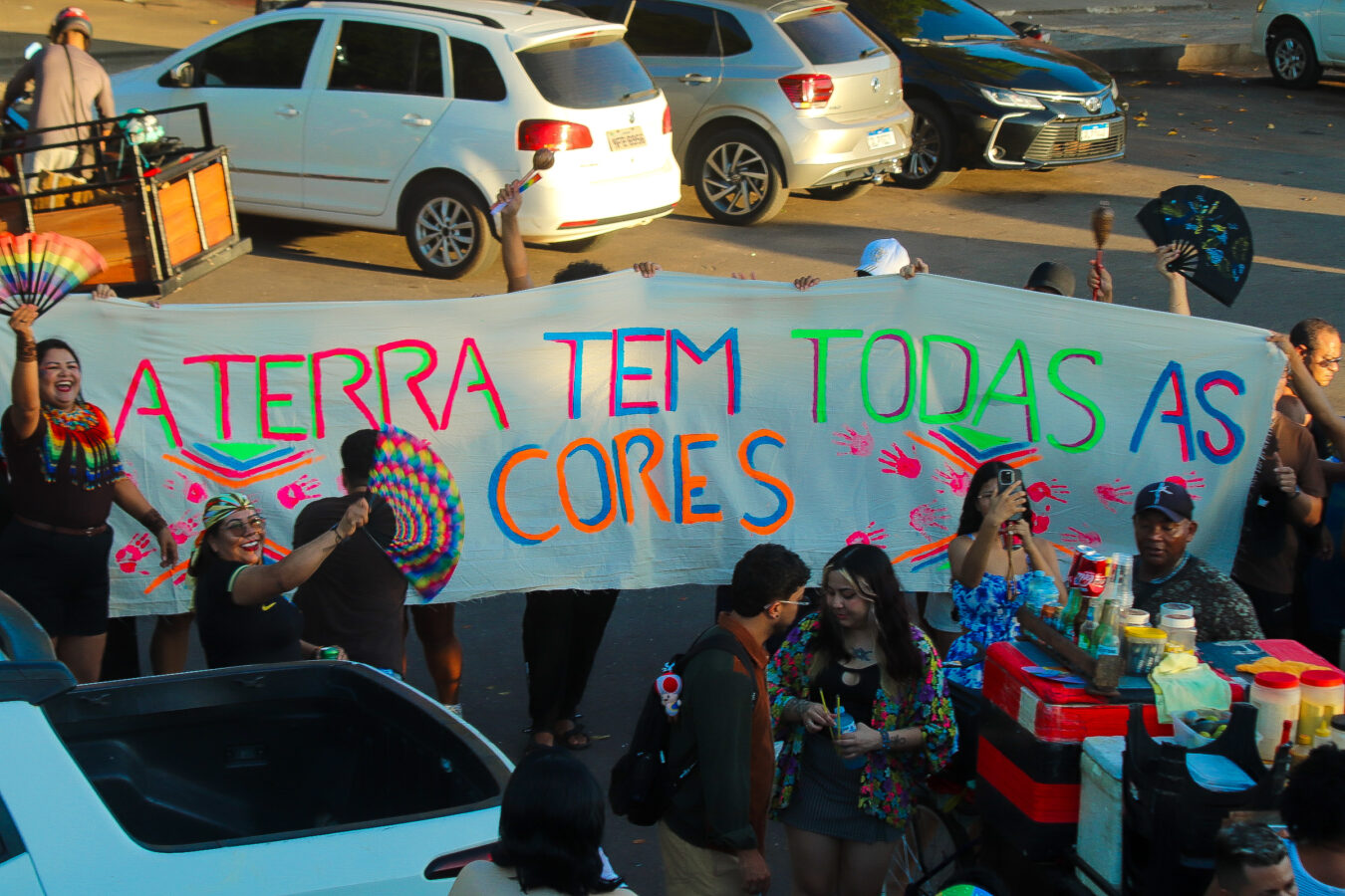 26ª Parada do Orgulho LGBTQIAPN+ encerra programação da diversidade no Macapá Verão