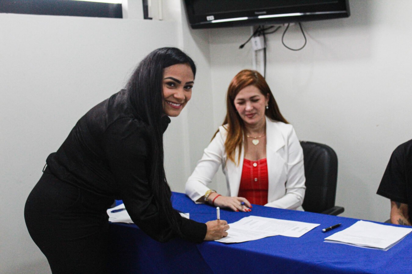 Prefeitura de Macapá empossa novas servidoras efetivas da Saúde