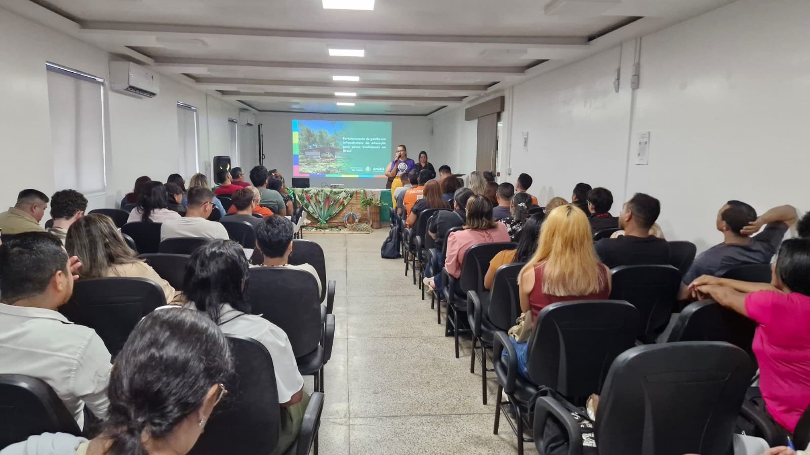 Governo do Amapá anuncia retomada das obras de 10 escolas indígenas no Parque do Tumucumaque