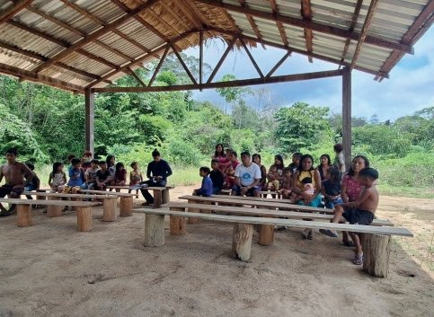 Governo do Amapá anuncia retomada das obras de 10 escolas indígenas no Parque do Tumucumaque
