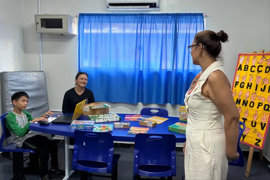 Governo do Amapá entrega reconstrução da Escola Estadual Osvaldina Ferreira, na Ilha de Santana