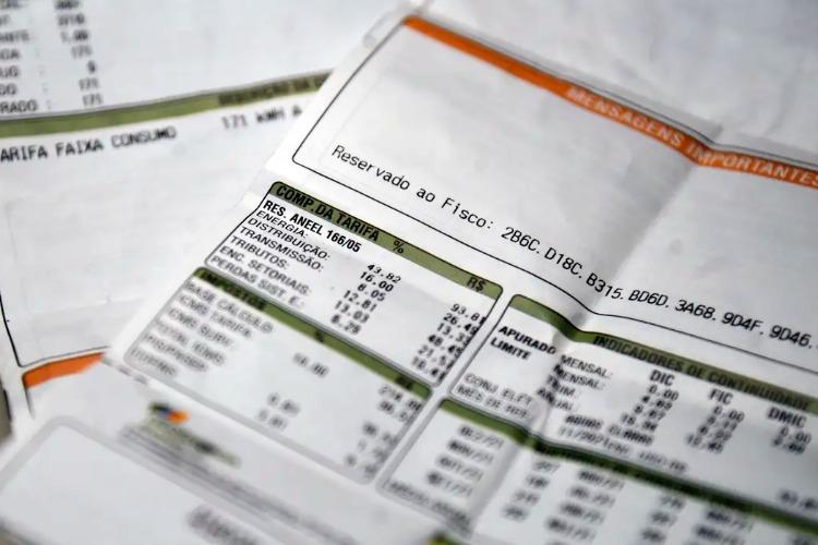 Conta de luz: consumidor pagará quase R$ 1 tri a mais com medidas aprovadas nos últimos quatro anos, diz levantamento