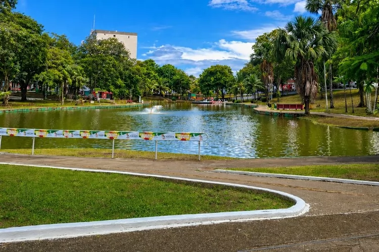 Prefeitura de Macapá garante 2,5 toneladas de peixe para pescaria tradicional do Dia do Trabalhador na Praça Floriano Peixoto