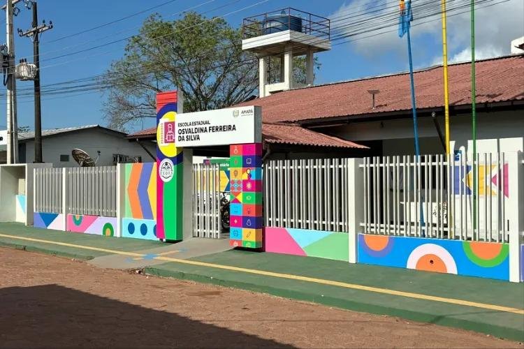 Governo do Amapá entrega reconstrução da Escola Estadual Osvaldina Ferreira, na Ilha de Santana
