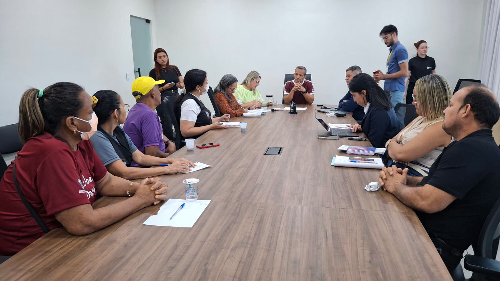 Prefeitura de Macapá reúne com Associação Amapaense de Renais e discute regulamentação de auxílio para pacientes renais crônicos