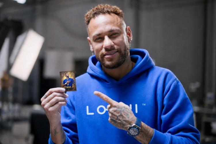 Inédito: Neymar lança figurinha da Copa