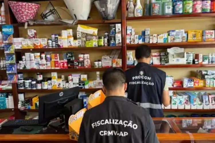 No mês de conscientização e prevenção contra maus-tratos e crueldade animal, Governo do Amapá realiza ação conjunta em pet shops e casas agropecuárias