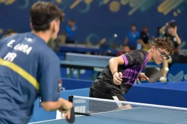 Atleta do Centro de Treinamento de Alto Rendimento do Governo do Amapá disputa seletiva nacional de tênis de mesa Sub-19