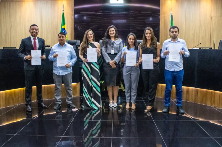 TJAP empossa seis servidoras e servidores que reforçam quadro efetivo e fortalecem a Justiça do Amapá