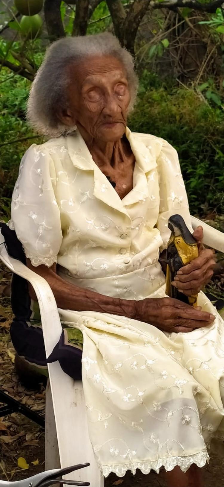 Tia Zefa, ícone da cultura do Marabaixo e Batuque no Amapá, falece aos 108 anos