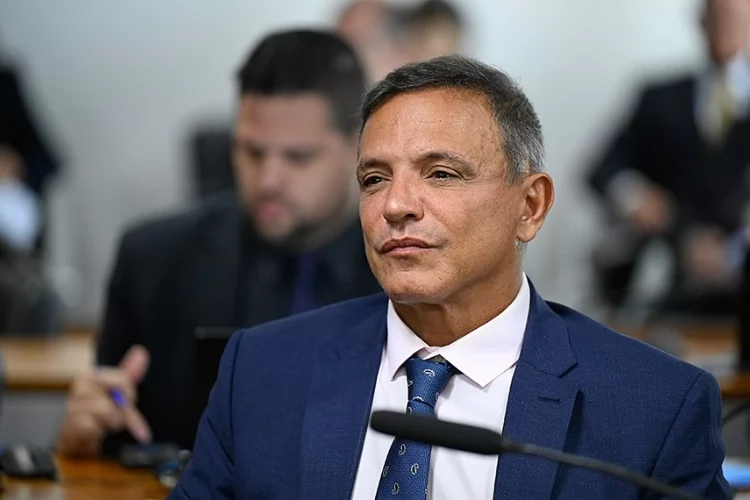 Avança em comissão do Senado projeto contra assédio de bancos ao consumidor