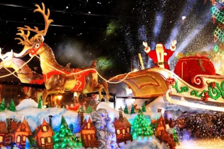 Festas natalinas em Macapá: Feirão Encantado e Desfile do Papai Noel