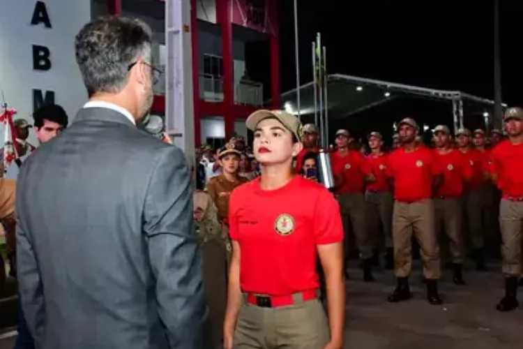 Governador Clécio anuncia convocação de mais 90 aprovados no concurso de soldados do Corpo de Bombeiros do Amapá