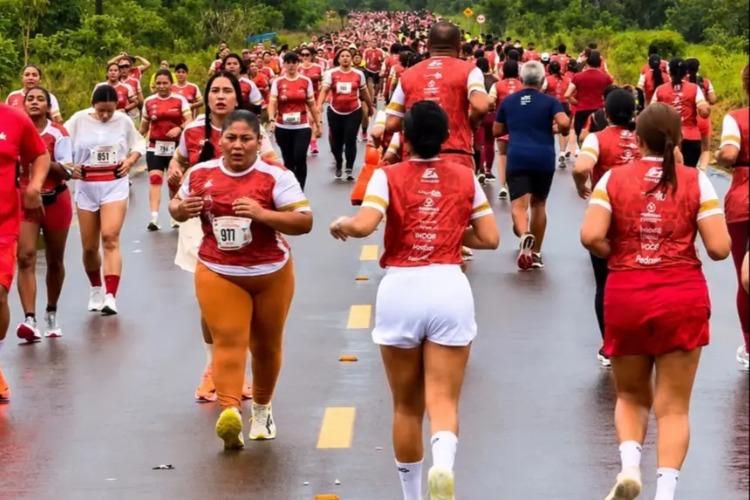 VII Corrida de São Tiago reúne mais de 2 mil participantes e fortalece tradição esportiva durante festividade, em Mazagão