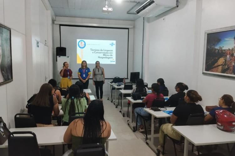 Sebrae e Senac qualificam profissionais da hotelaria para 3ª Feira Internacional de Oiapoque