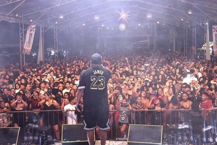 Conexão Norte-Minas: Mega Pressão e Djonga agitam o Festival da Juventude em Santana
