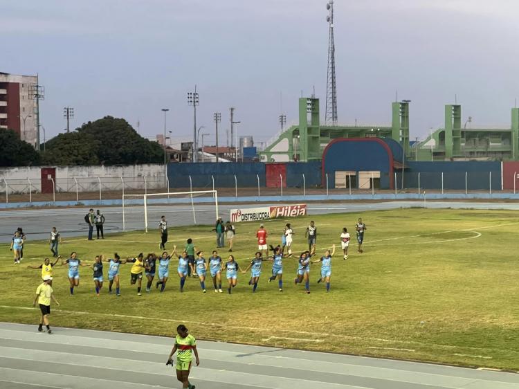 Seleção Cutiense Feminina de Futebol garante vaga na final do Intermunicipal