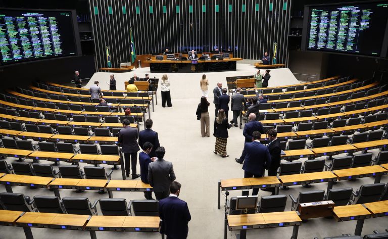 Câmara aprova seis medidas provisórias com créditos extras; textos seguem para o Senado - Notícias