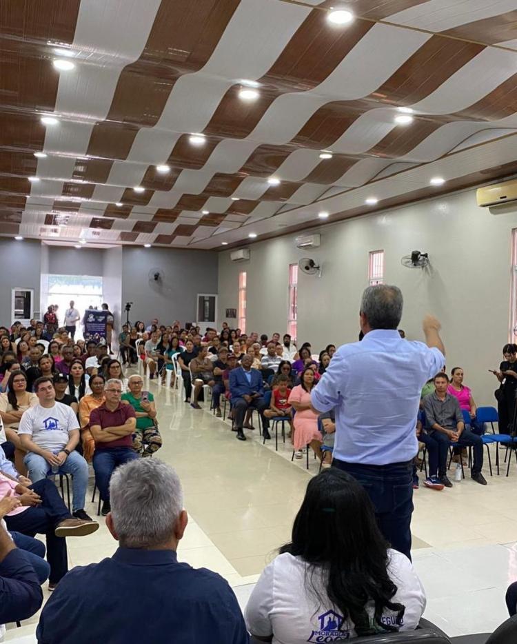 Tartarugalzinho: Mais de 200 títulos de domínio de imóveis são entregues em evento histórico