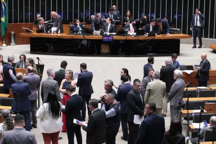 Câmara aprova projeto que reformula o seguro rural - Notícias