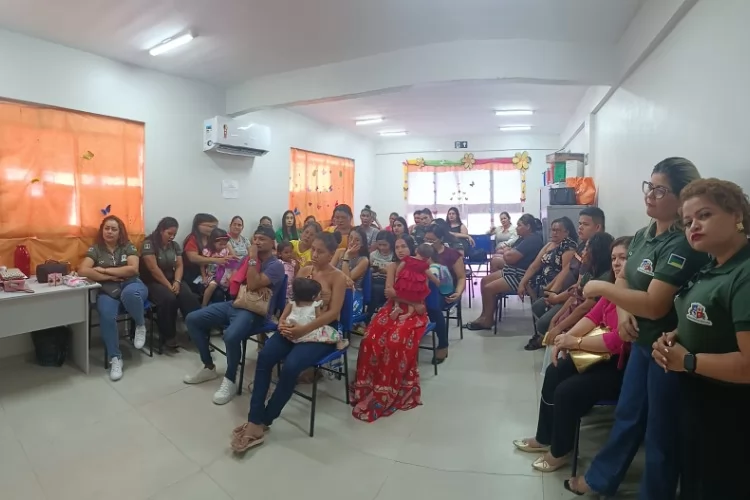 Prefeitura de Santana realiza ação em alusão ao Dia da Mulher no CRAS Paraíso