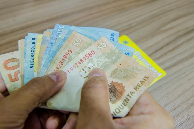 Governo do Amapá injetará R$ 172 milhões na economia com pagamento da 1ª parcela do décimo terceiro