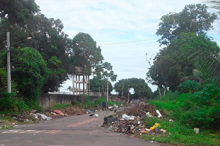 Contrastes entre beleza e problemas de lixo em Macapá