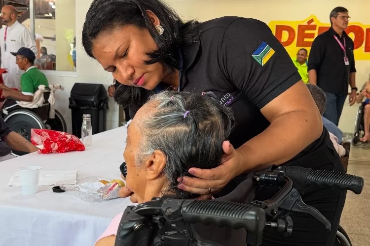 Projeto Sorriso Solidário promove ação de higiene bucal para 150 pessoas em situação de vulnerabilidade social em Macapá