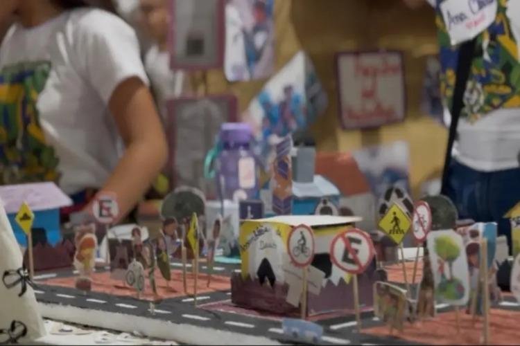 Escola Castro Alves realiza 4ª Feira Pedagógica, Científica e Cultural em Macapá