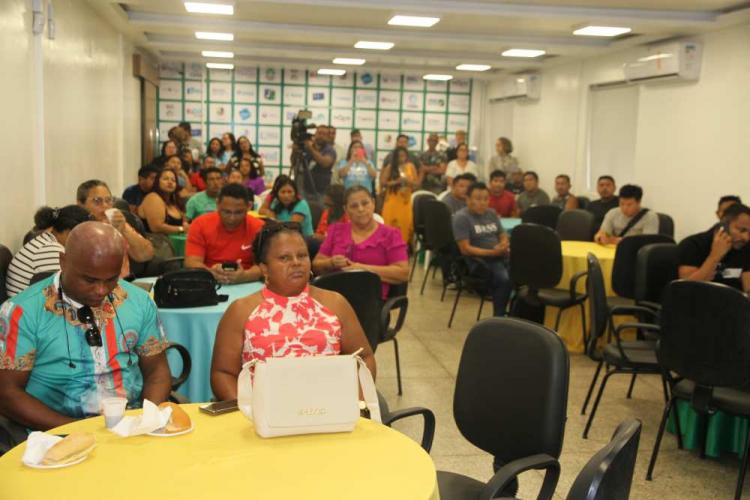 Após 18 anos, Amapá reúne diretores e pedagogos para fortalecer educação indígena no Parque do Tumucumaque