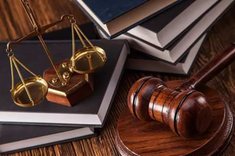 Juiz campeão de “penduricalhos” ganhou R$ 2,2 milhões extras em 2025