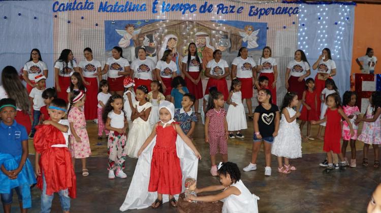 Cantata Natalina encanta público em Cutias do Araguari