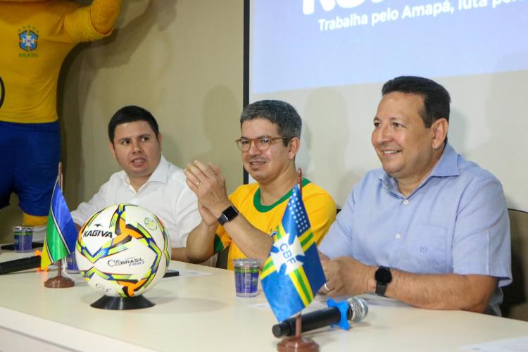 Randolfe anuncia novos investimentos para o futebol amapaense