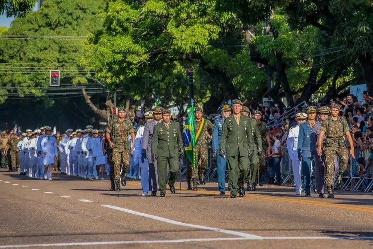 Feriado de 7 de Setembro muda horários de serviços e comércio em Macapá