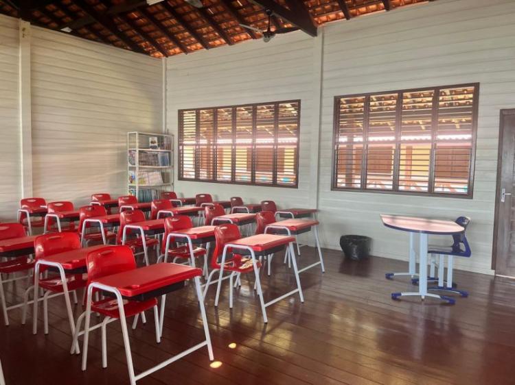 Governo do Amapá entrega nova estrutura da Escola Estadual Osmundo Valente para comunidades ribeirinhas, em Mazagão