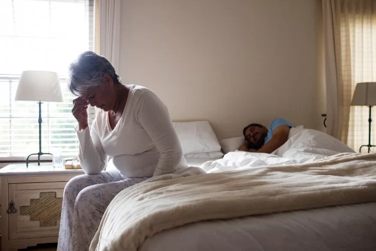 Luto altera funcionamento do cérebro e pode impactar memória, sono e bem-estar