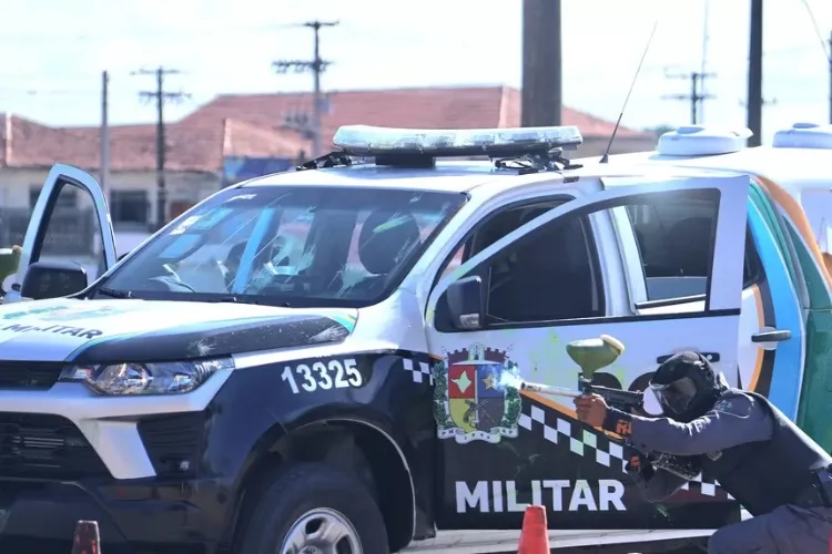 Simulação de emboscada encerra treinamento com manobras de elite em viaturas da Segurança Pública do Amapá