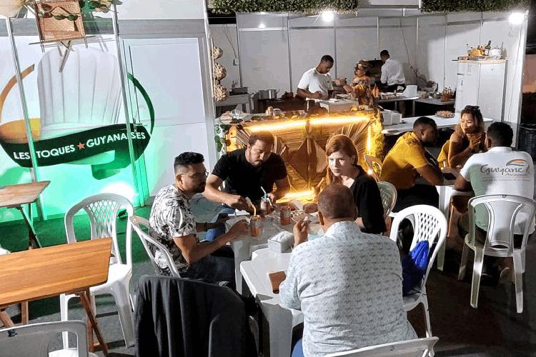 Chefs franceses promovem intercâmbio gastronômico entre Amapá e Guiana na 53ª Expofeira