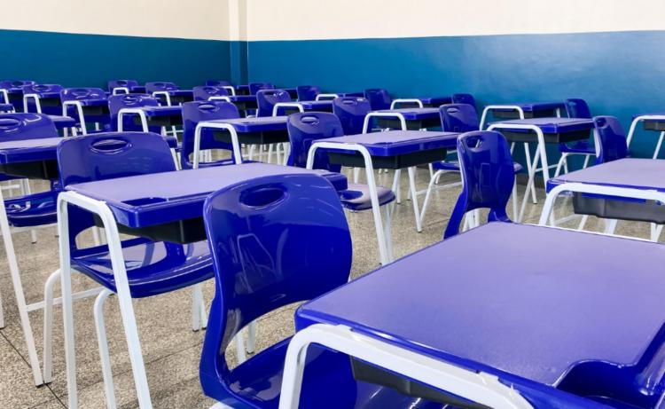 Na reta final da reforma, Escola Augusto dos Anjos ganha pintura e mobília para receber mais de mil estudantes, em Macapá